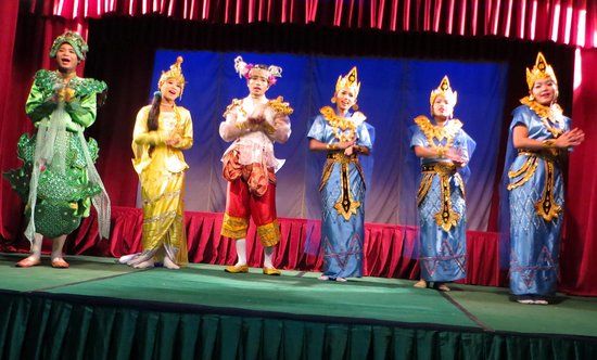 Mintha Theater